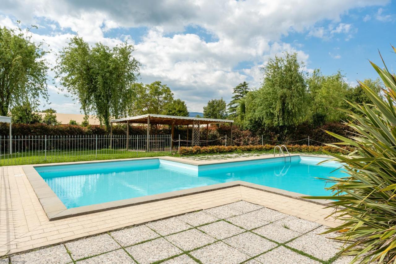Casolare Dei Fiori - Mughetto Villa Montecarlo Kültér fotó