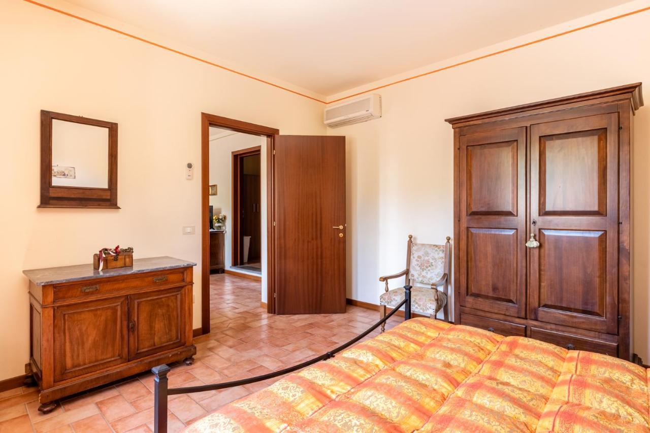 Casolare Dei Fiori - Mughetto Villa Montecarlo Kültér fotó